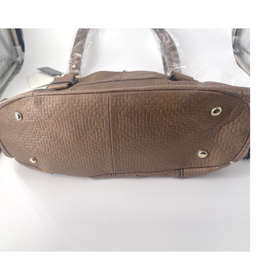 B. Makowsky Genuine Leather Taupe Embossed BasketWeave Tote Shoulder Bag NWT - Picture 3 of 7